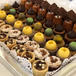 Desserts pastries Safi